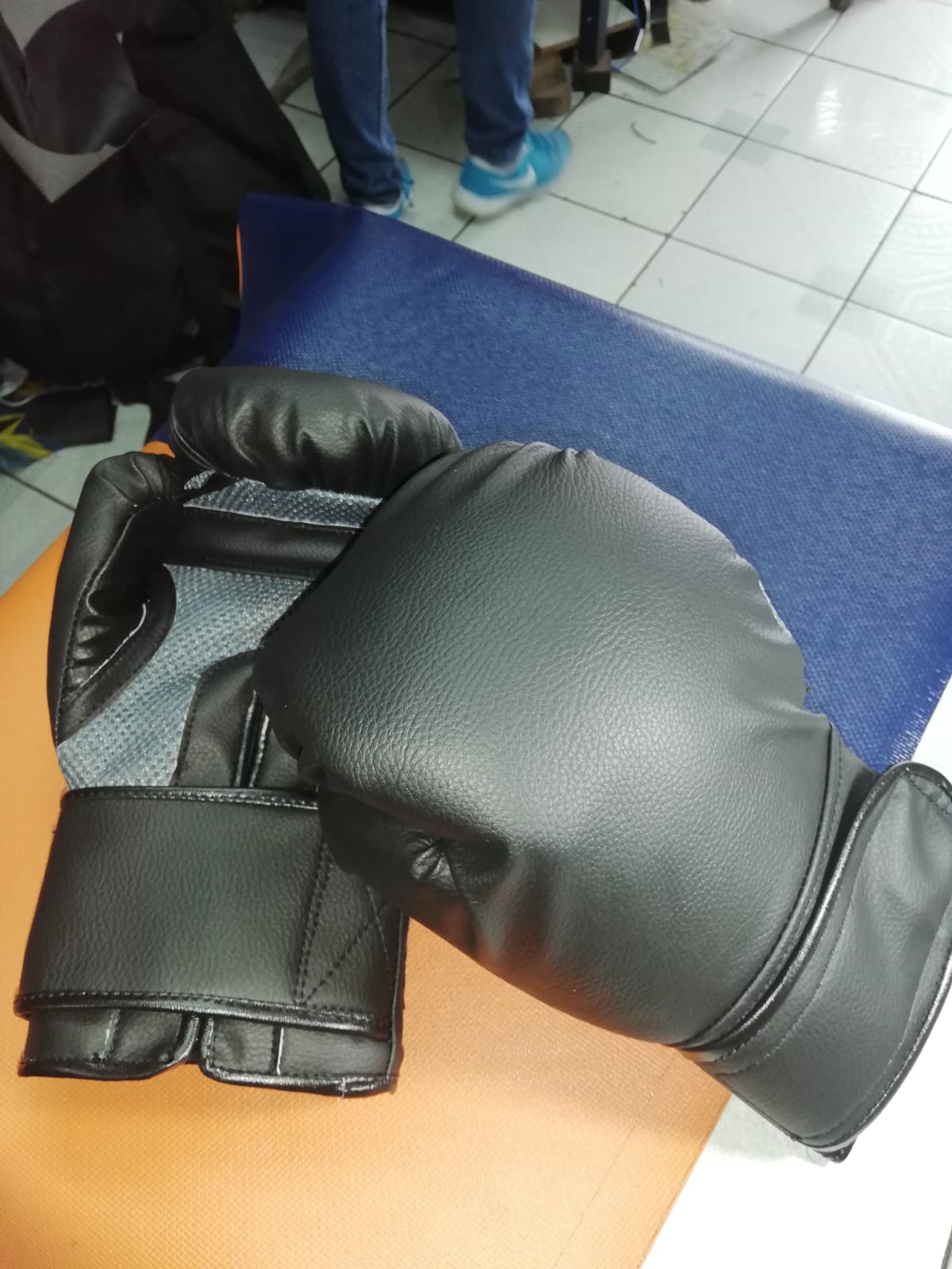 Guantes y guantines - Imagen 2